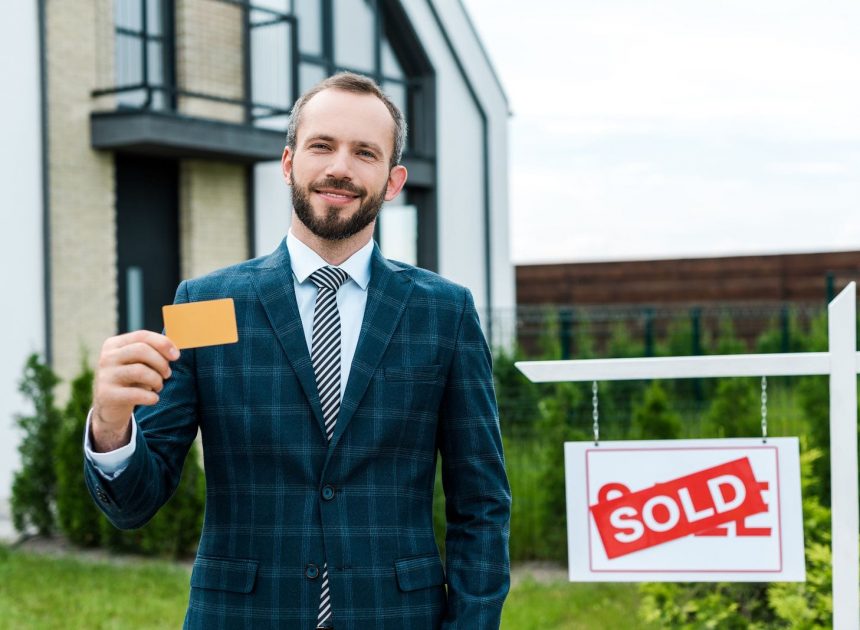 Choosing the Right Real Estate Agent: Tips for Homebuyers